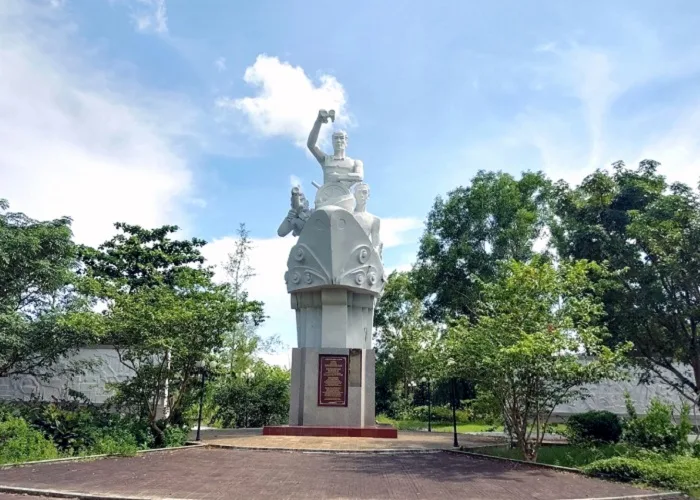 Bến Vàm Lũng Cà Mau